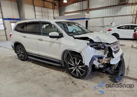 2019 Honda Pilot Touring из США, поврежденный, VIN 5FNYF6H99KB018976